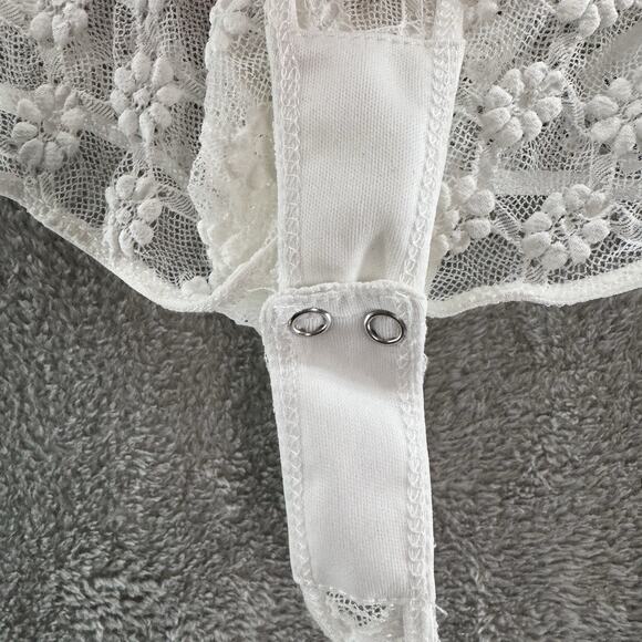 BARDOT Top Women M White Lace Floral Sheer Bodysuit Snap Button Mock Neck LS - Picture 6 of 13